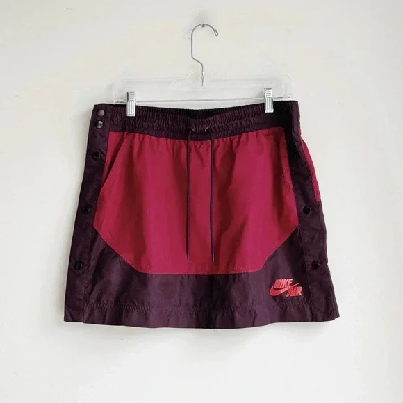 NIKE AIR | Side Snap Skirt | L - Picture 5 of 9